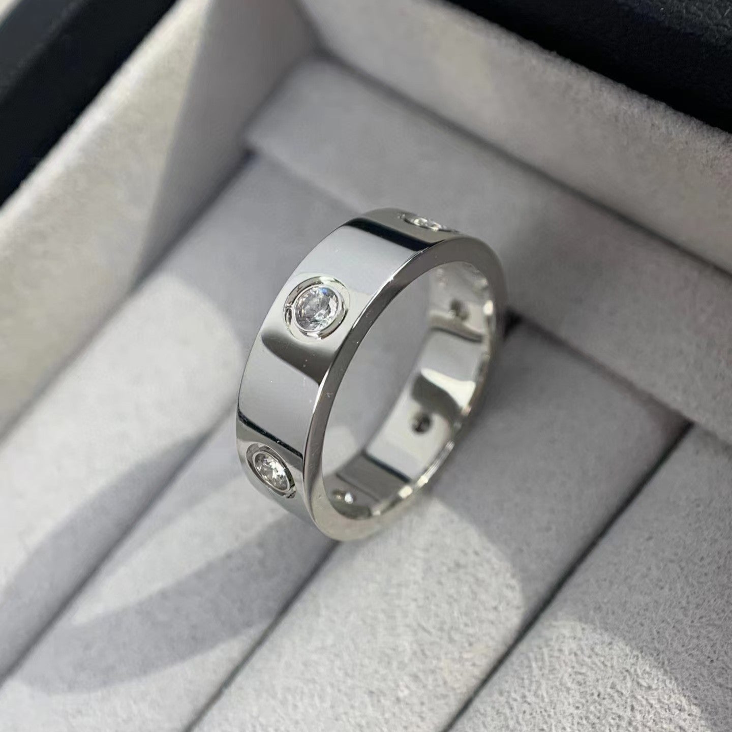 [AURORA]LOVE RING 5.5MM 6 DIAMONDS SILVER
