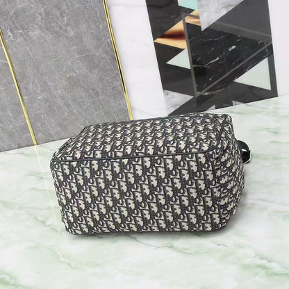 Oblique Classic Monogram Canvas Bag