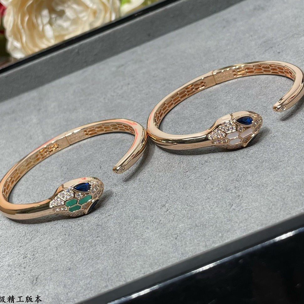 【AURORA】SERPENTI ROSE GOLD DIAMOND SNAKE HEAD BRACELET