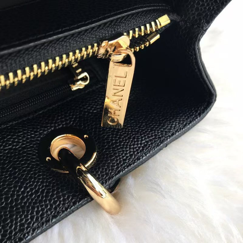 GST BLACK SPHERICAL LEATHER SHOPPING BAG WITH GOLD HARDWARE