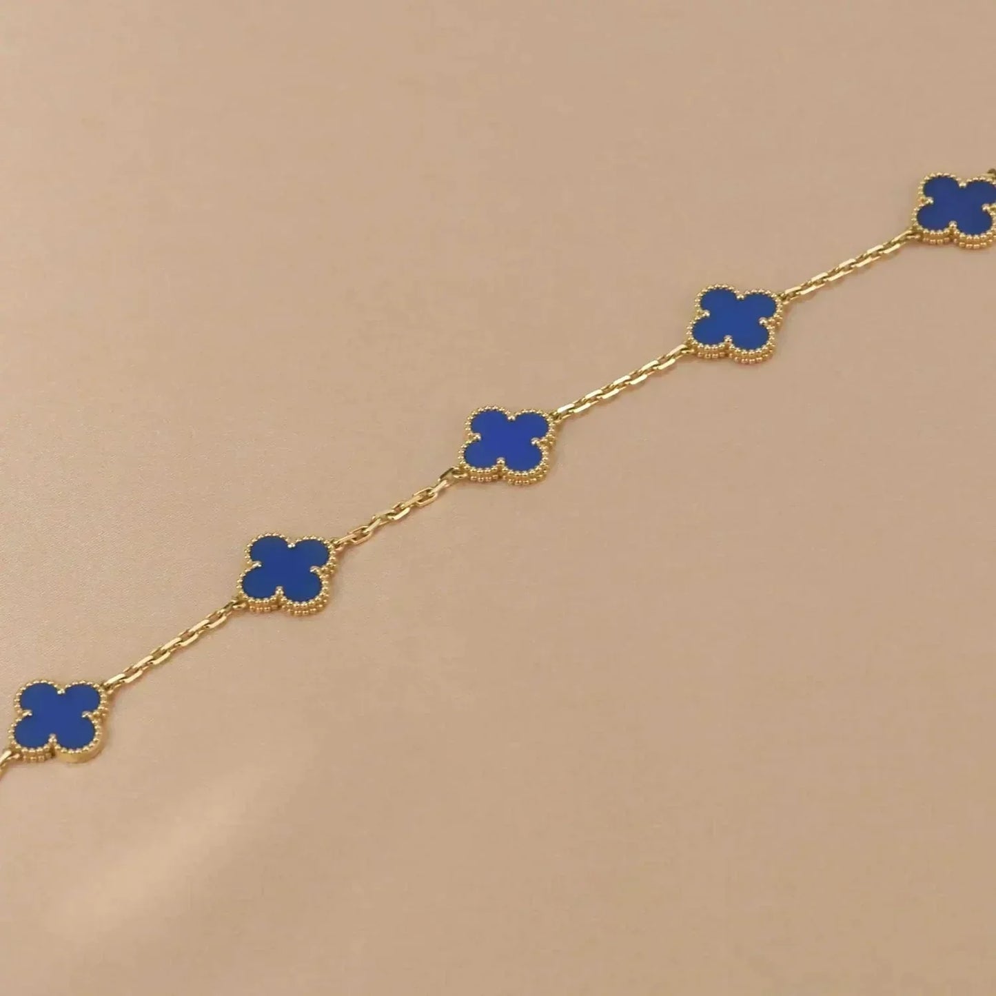 [AURORA]CLOVER 5 MOTIFS BLUE AGATE BRACELET