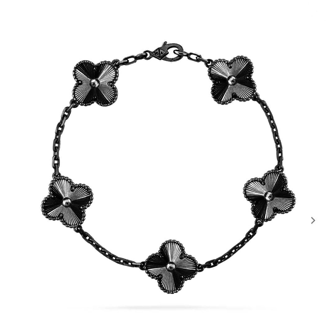 [AURORA]CLOVER 5 MOTIF BLACK BRACELET