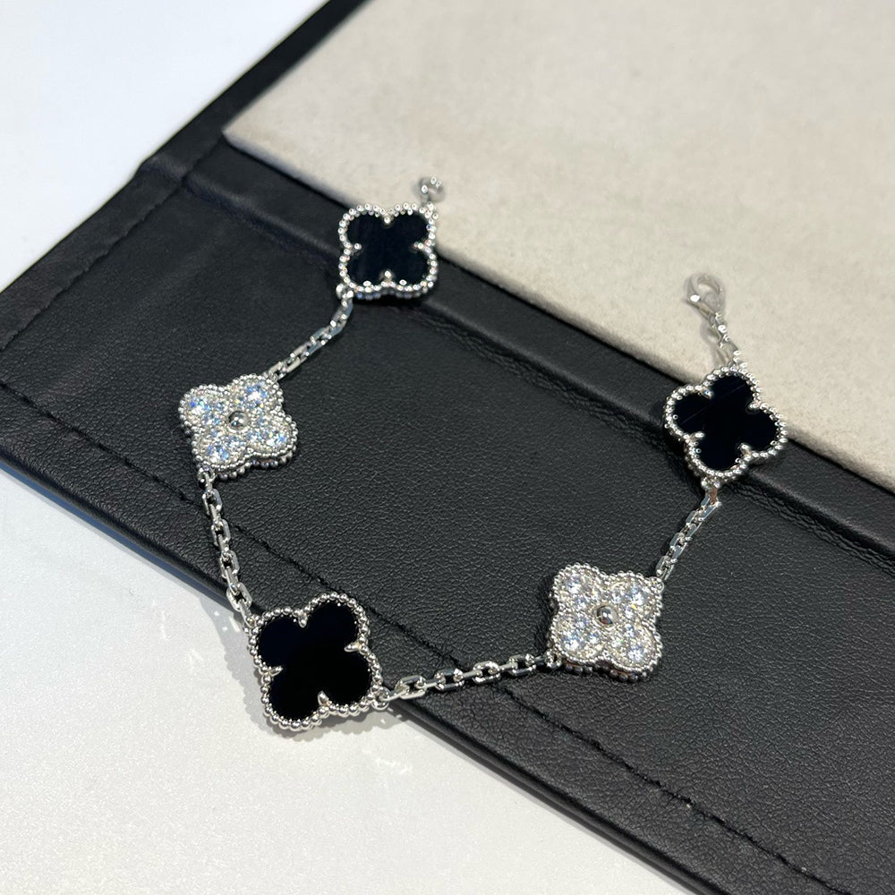 [AURORA]CLOVER 5 MOTIF ONYXS DIAMOND BRACELET SILVER