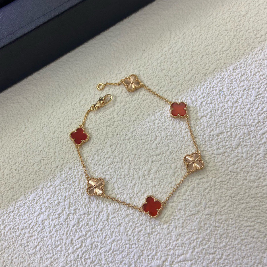 [AURORA]CLOVER 6 MOTIF RED AGATE LASER BRACELET