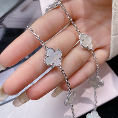 [AURORA]CLOVER 10 MOTIFS WHITE MOTHER OF PEARL NECKLACE