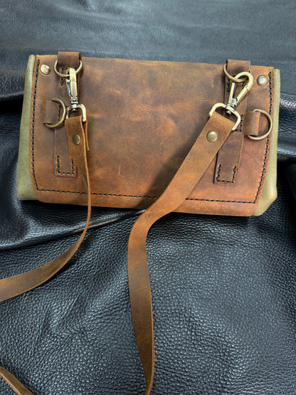 [AURORA]CLOVER 10 MOTIFS  PURPLE VIOLET  NECKLACE