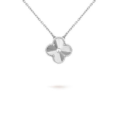 [AURORA]CLOVER 15MM LASER NECKLACE SILVER