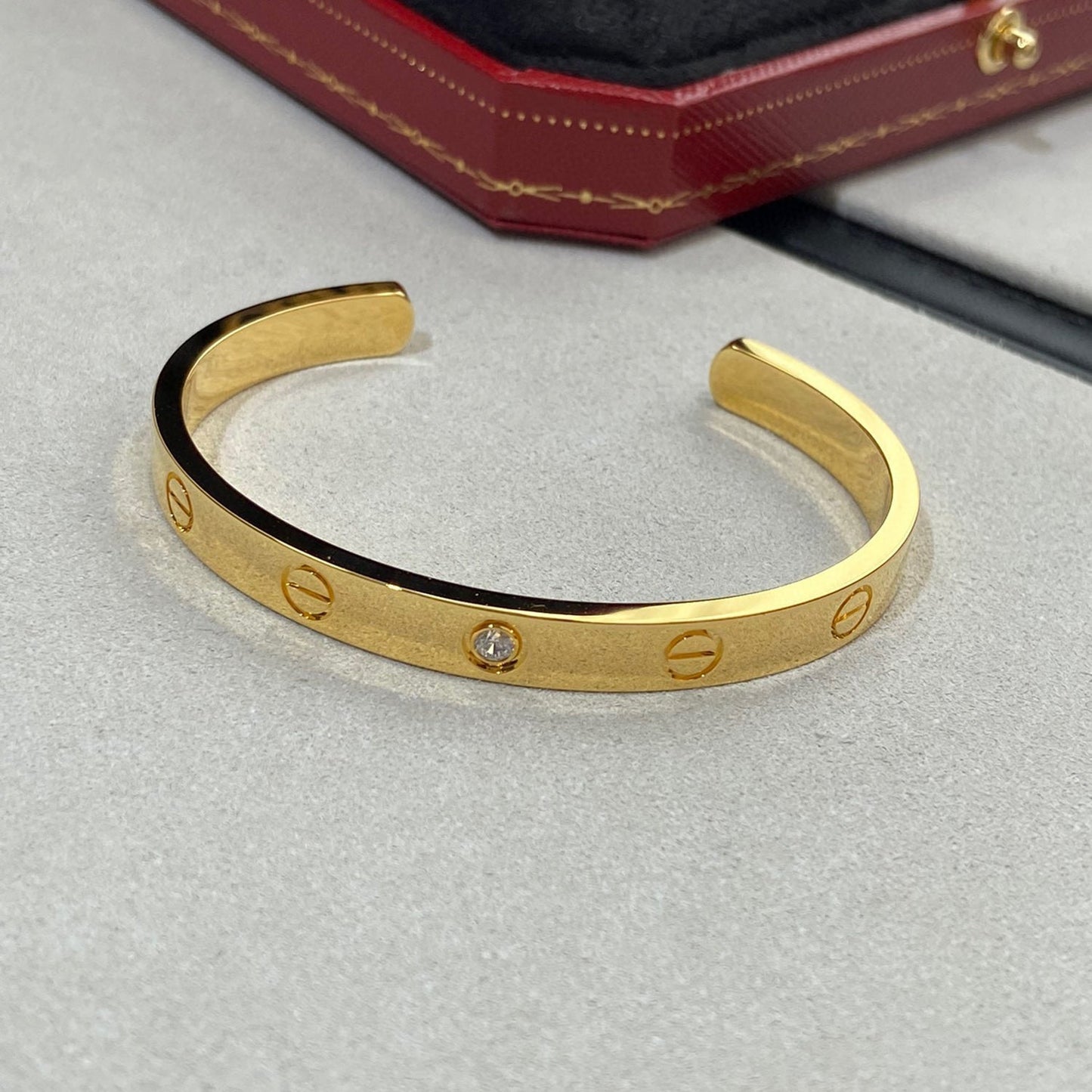 [AURORA]LOVE BRACELET 6.1MM 1 DIAMOND OPEN CUFF