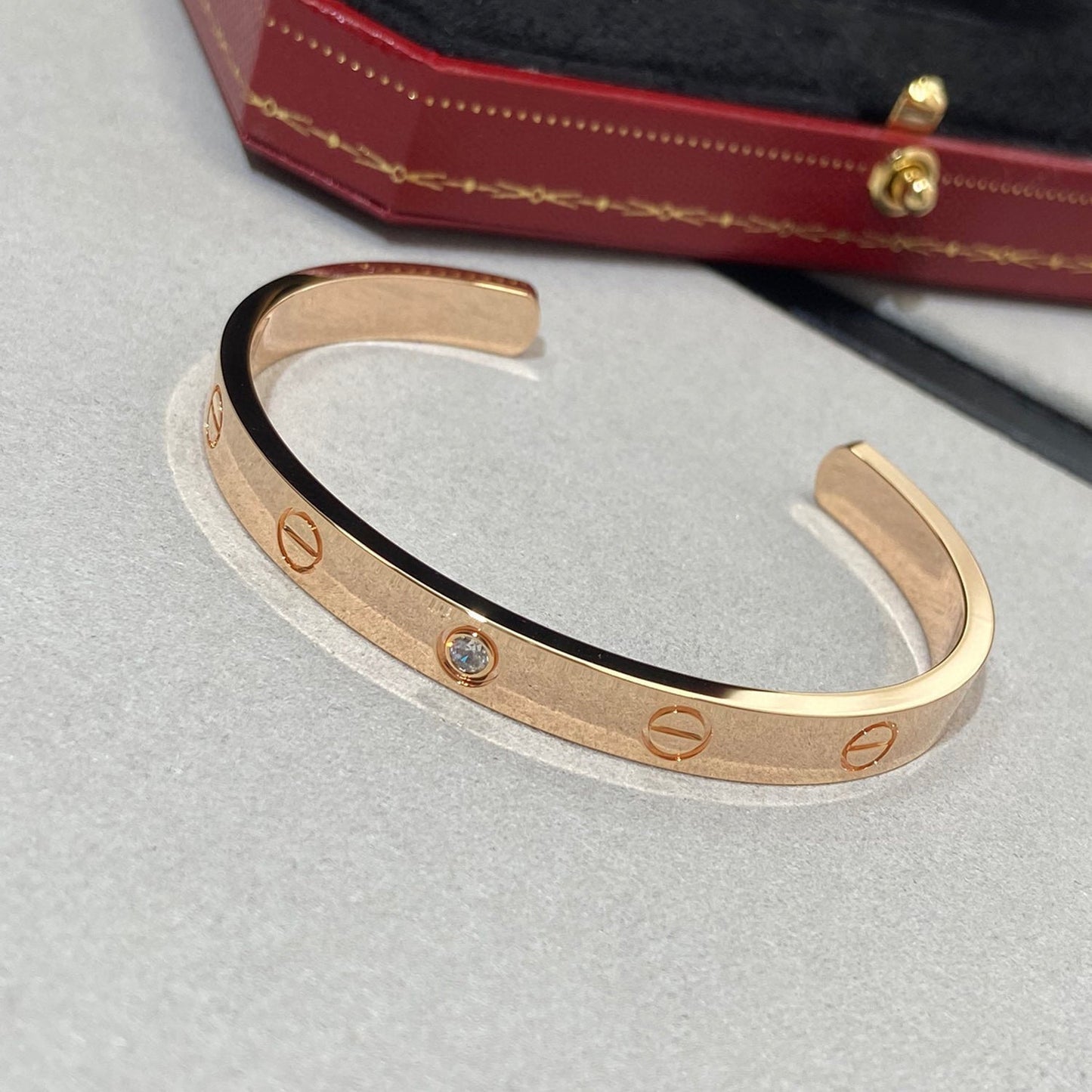 [AURORA]LOVE BRACELET 6.1MM 1 DIAMOND OPEN CUFF