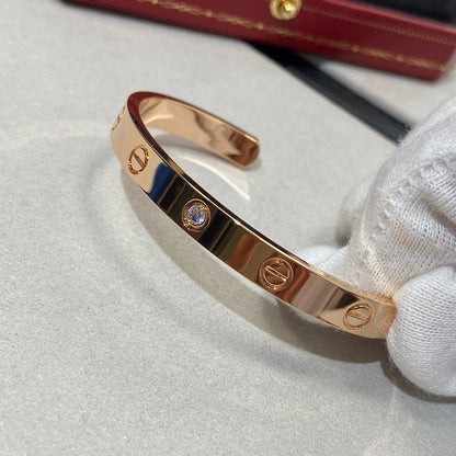 [AURORA]LOVE BRACELET 6.1MM 1 DIAMOND OPEN CUFF