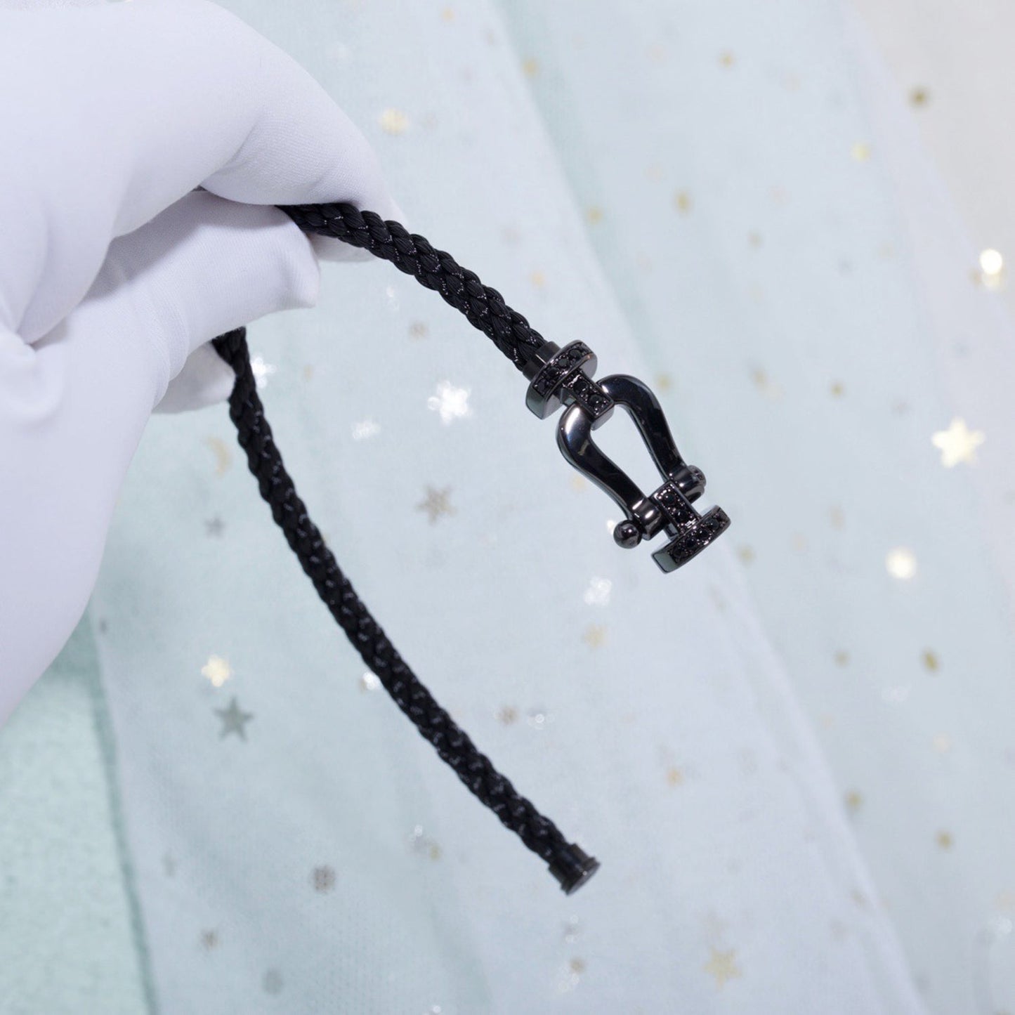 [AURORA]FORCE LARGE SERIES HORSESHOE BLACK SAMURAI BRACELET