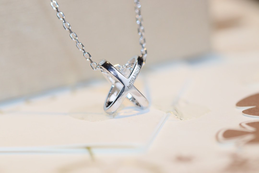 [AURORA]JEUX DE DIAMOND NECKLACE