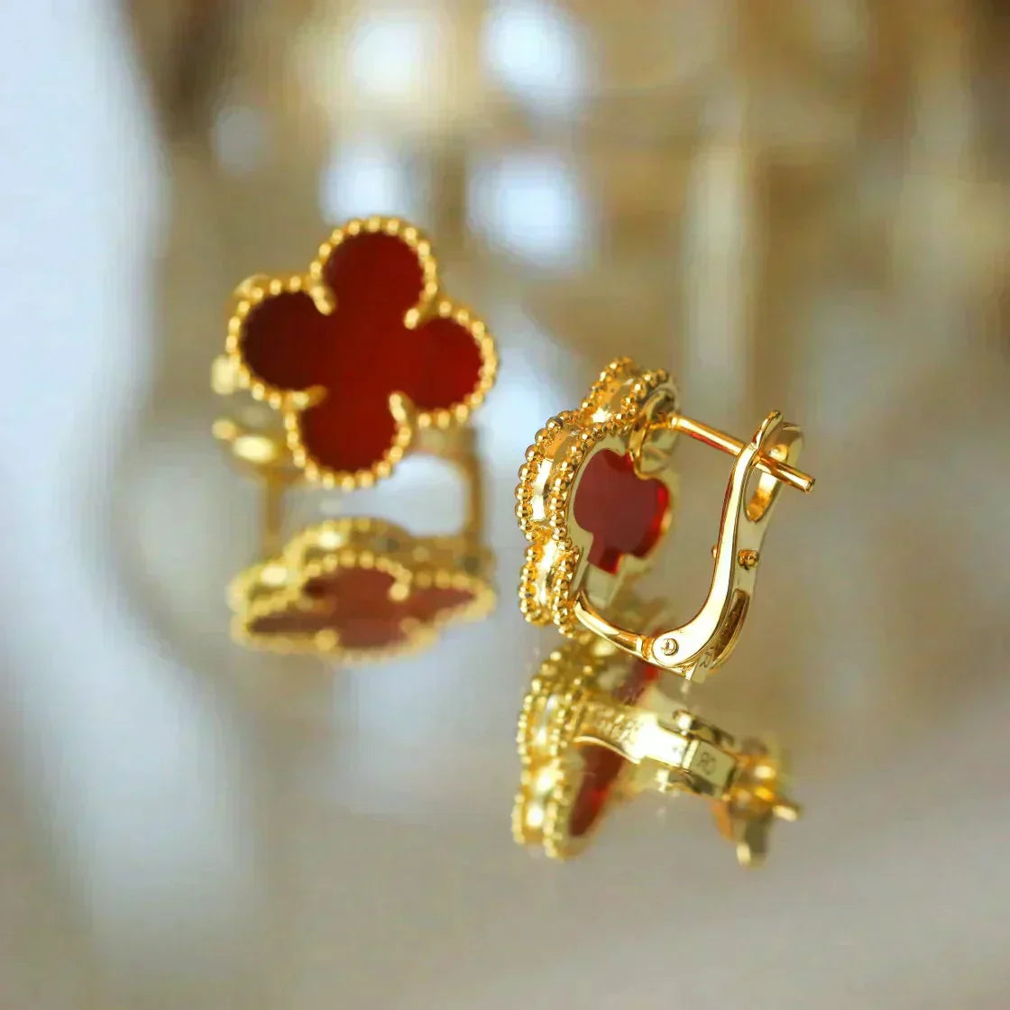 [AURORA]CLOVER MEDIUM 1 MOTIFS CARNELIAN  EARRINGS
