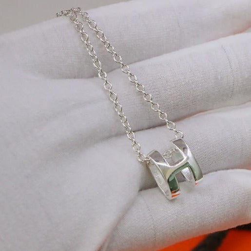 [AURORA]HM NECKLACE H LETTER OVAL SERIES