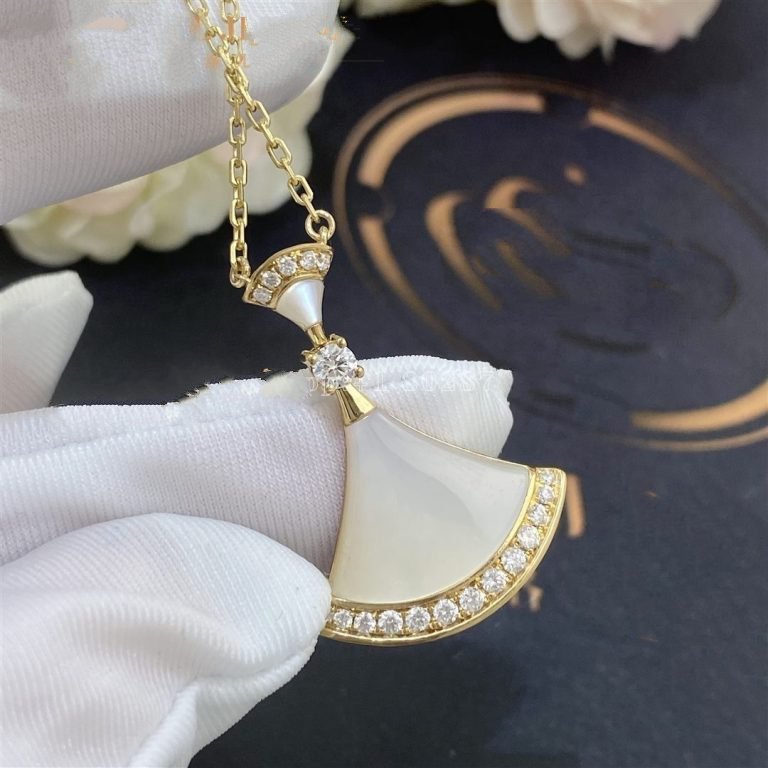 [AURORA]DREAM NECKLACE MOP GOLD DIAMOND