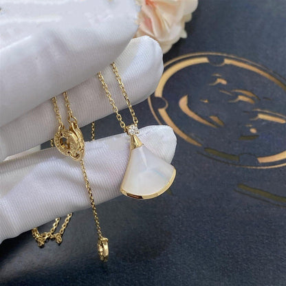 [AURORA]DREAM NECKLACE WHITE MOP GOLD 1 DIAMOND