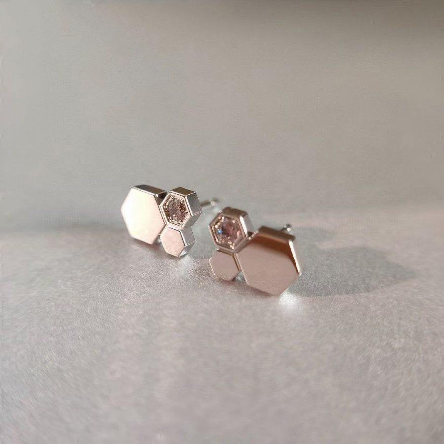 [AURORA]BEE LOVE SILVER DIAMOND EARRINGS