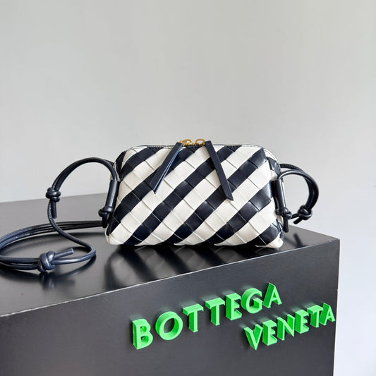 BOTTEGA VENETA 25S CONCERT POUCH 18 IN ZEBRA PATTERN CALFSKIN GOLD HARDWARE