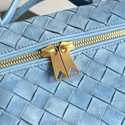 BOTTEGA VENETA 25S BANG BANG 22 IN ICE BLUE INTRECCIATO SUEDE GOLD HARDWARE