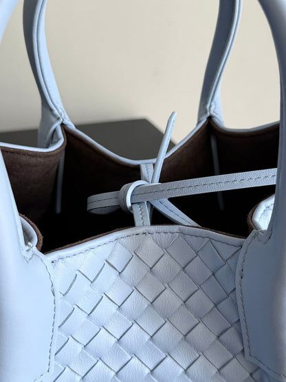 BOTTEGA VENETA 25S SMALL PINACOTECA REVERSIBLE BAG 24 IN LIGHT BLUE CALFSKIN