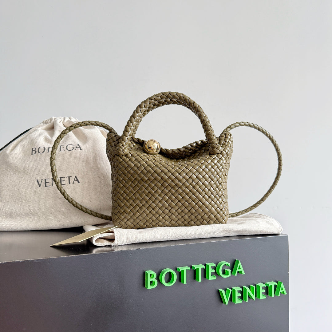 BOTTEGA VENETA 25S MINI TOSCA 20 IN DARK OLIVE BROWN CALFSKIN