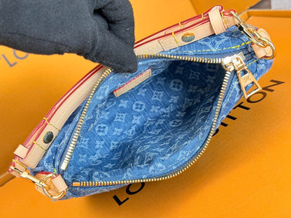 LV 25S POCHETTE VALLEY 21 IN BLUE DENIM MONOGRAM LEATHER TRIM GOLD HARDWARE