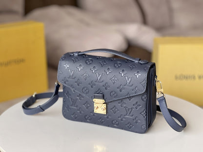 LV 25S POCHETTE METIS 25 IN DARK BLUE MONOGRAM COATED CANVAS GOLD HARDWARE