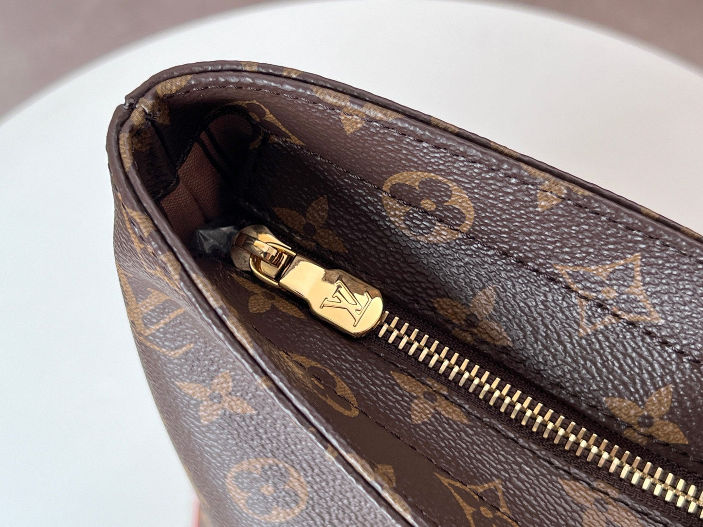LV 25S MEZZO BAG 43 IN BROWN MONOGRAM CANVAS AND CALFSKIN GOLD HARDWARE
