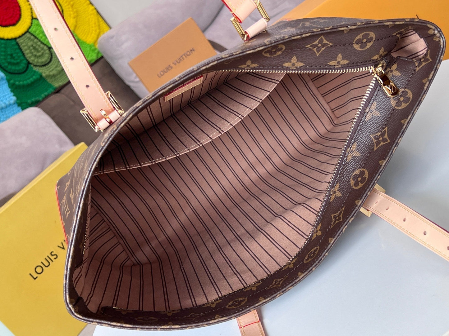 LV 25S MEZZO BAG 43 IN BROWN MONOGRAM CANVAS AND CALFSKIN GOLD HARDWARE