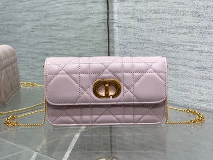 MONTAIGNE AVENUE MINI 19 BAG IN LIGHT PINK CALFSKIN WITH GOLD HARDWARE