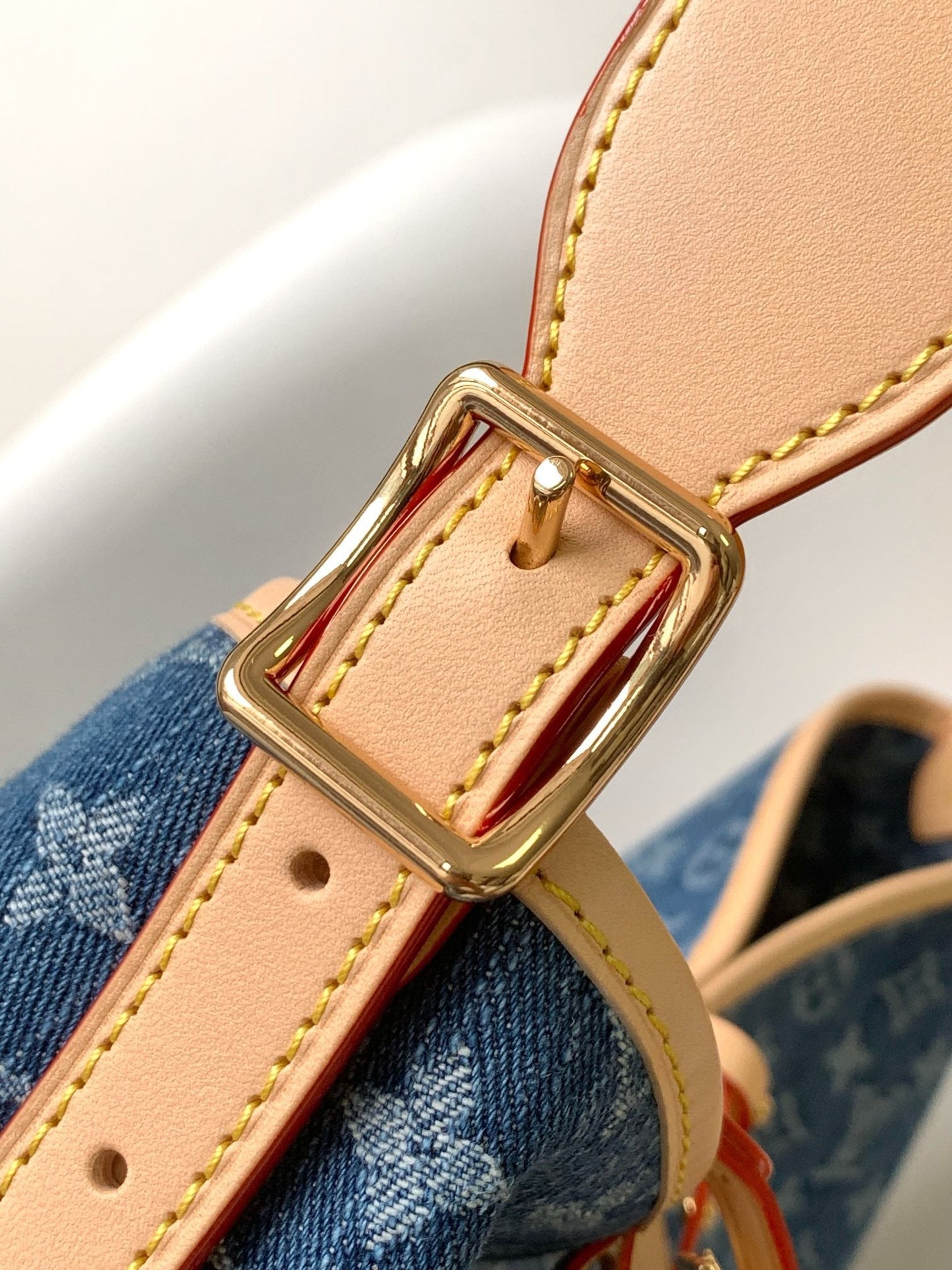 CARRYALL MM 39 IN BLUE MONOGRAM DENIM