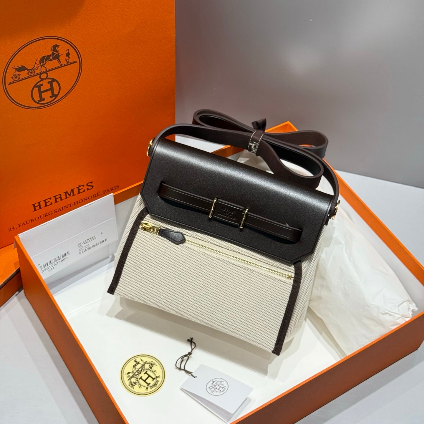 HERMES 25S MINI HERBAG 20 IN OFF WHITE AND BLACK CANVAS GOLD HARDWARE