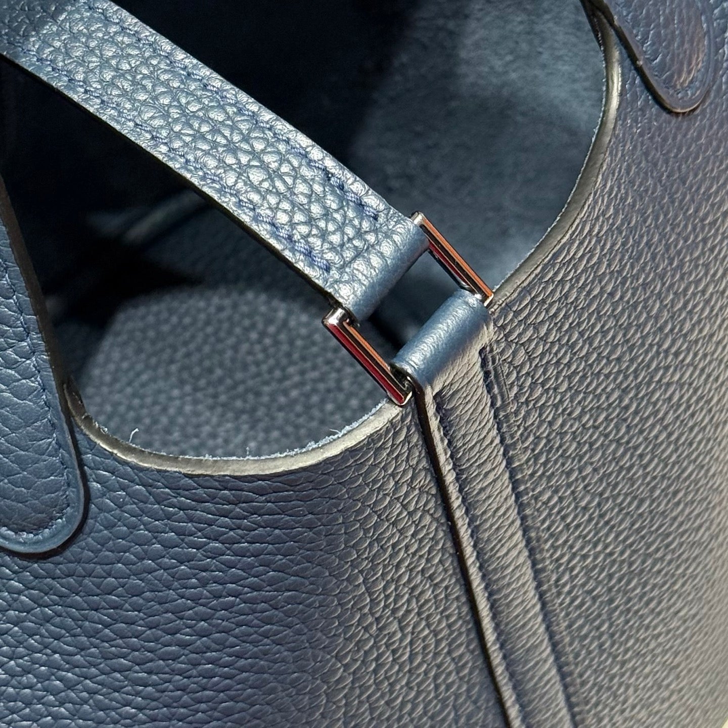 HERMES 25S PICOTIN LOCK 18 IN NAVY BLUE CALFSKIN SILVER HARDWARE