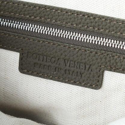 BOTTEGA VENETA 25S DIAGO HOBO 39 IN VERY DEEP OLIVE CALFSKIN