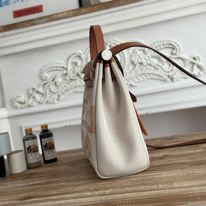 HERBAG ZIP 31 LAQUERED BAG IN OFF-WHITE MIX YELLOW H PLUME CANVAS