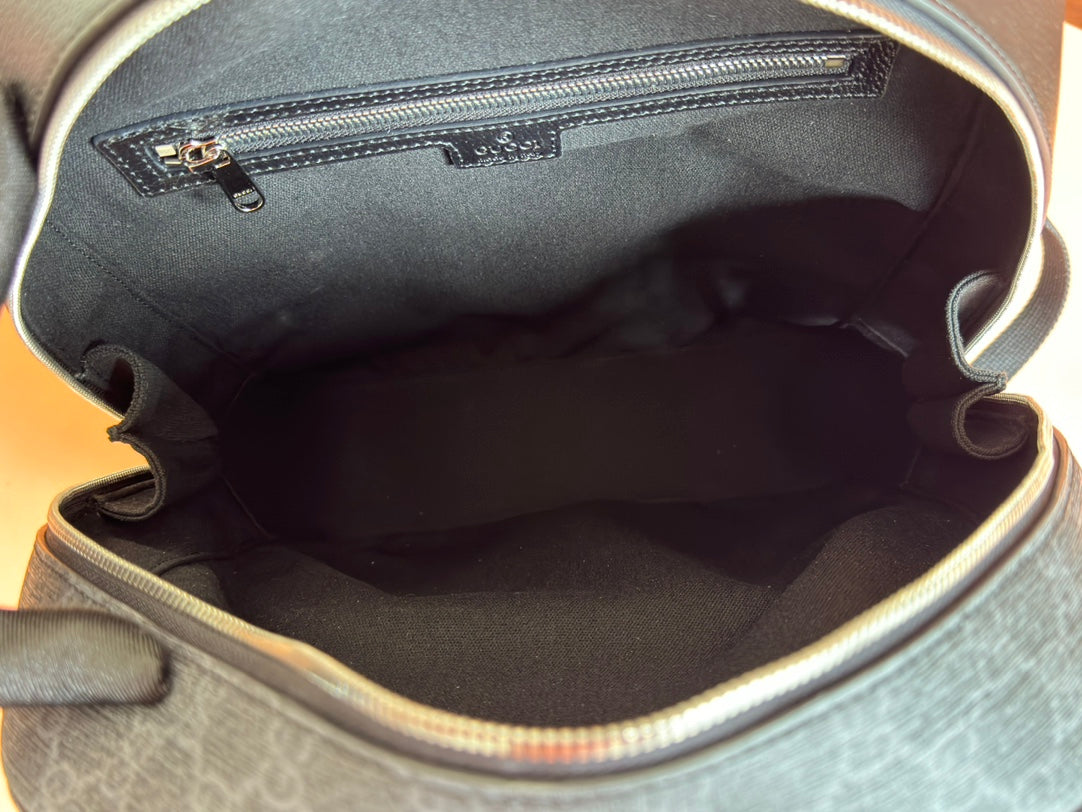 MEDIUM GG BACKPACK 40 IN DARK GREY AND BLACK CALFSKIN