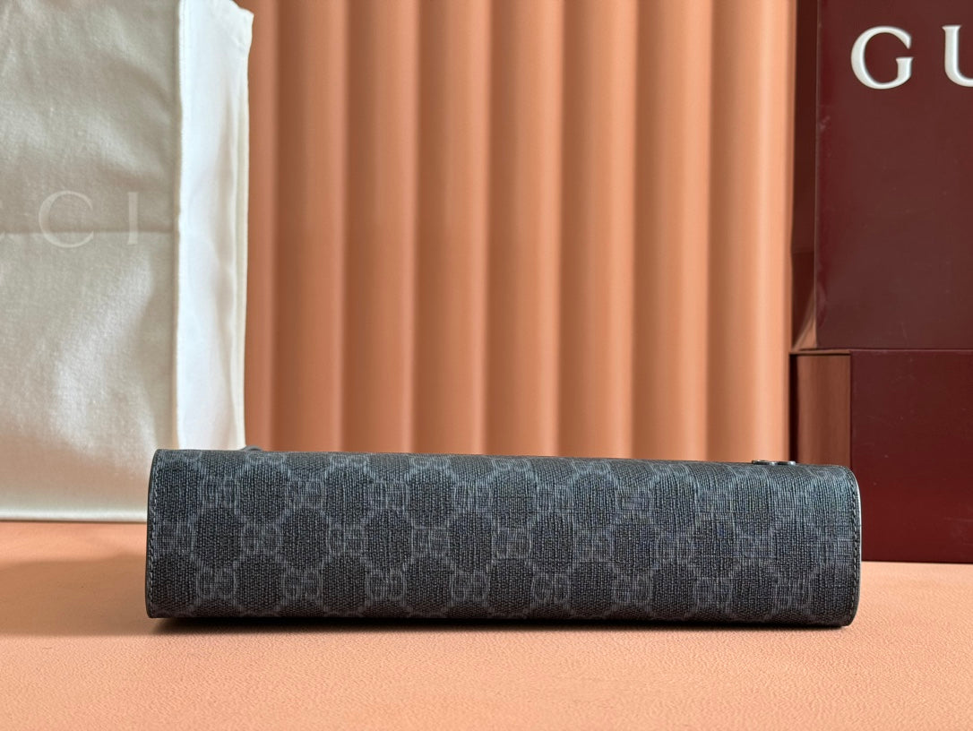 NEO VINTAGE 26 GG SUPREME POUCH IN BLACK CANVAS