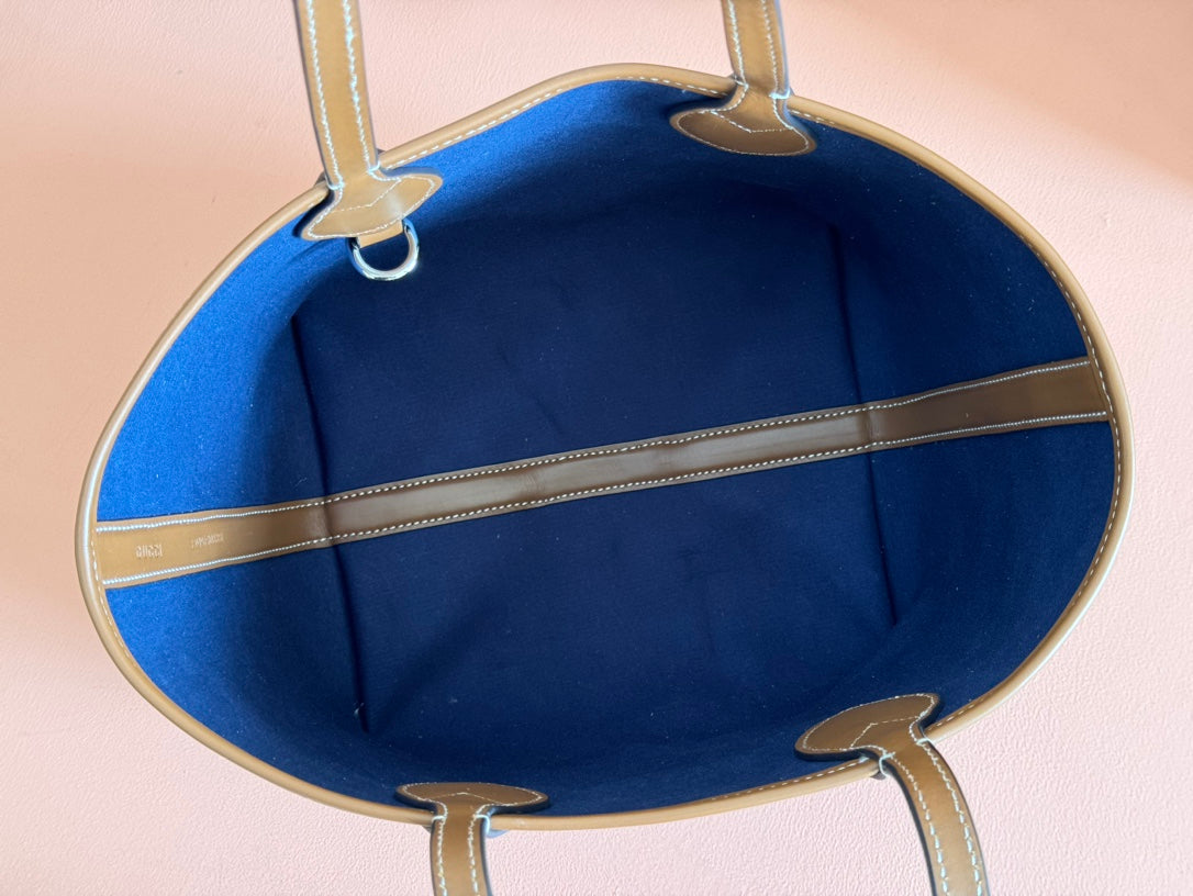 SMALL TOTISSIMA REVERSIBLE TOTE 22 IN DARK BLUE DENIM ONE SIDE BLUE SUEDE