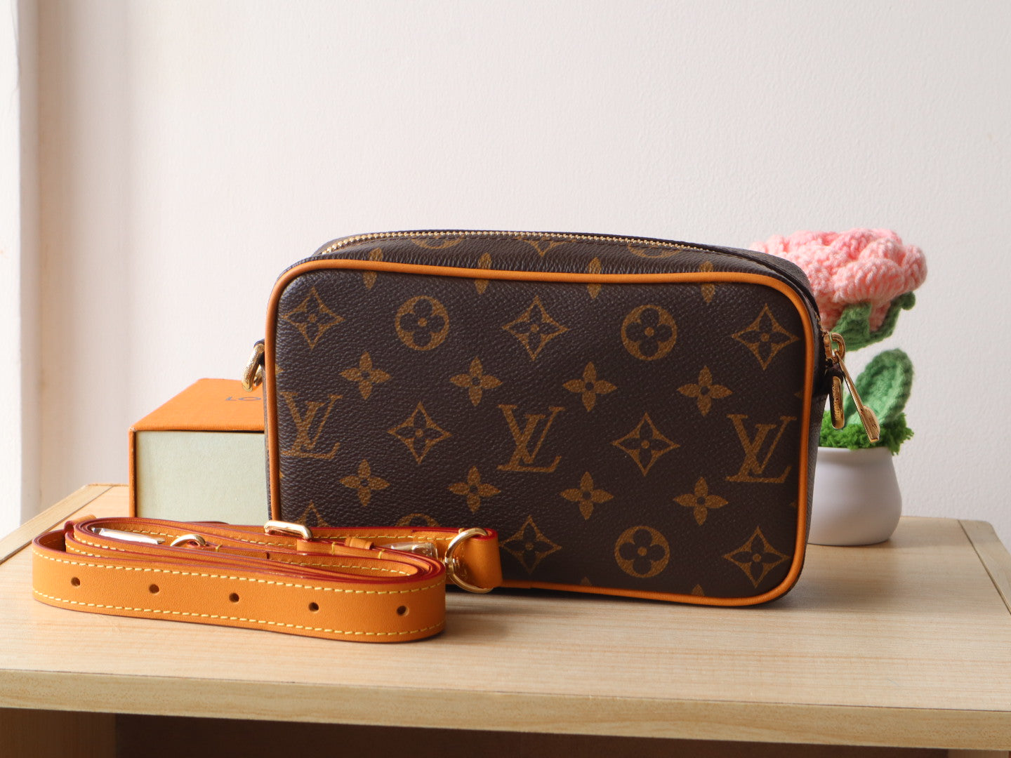 TROCADERO BAG 20 IN BROWN MIX ORANGE MONOGRAM ECLIPSE CANVAS