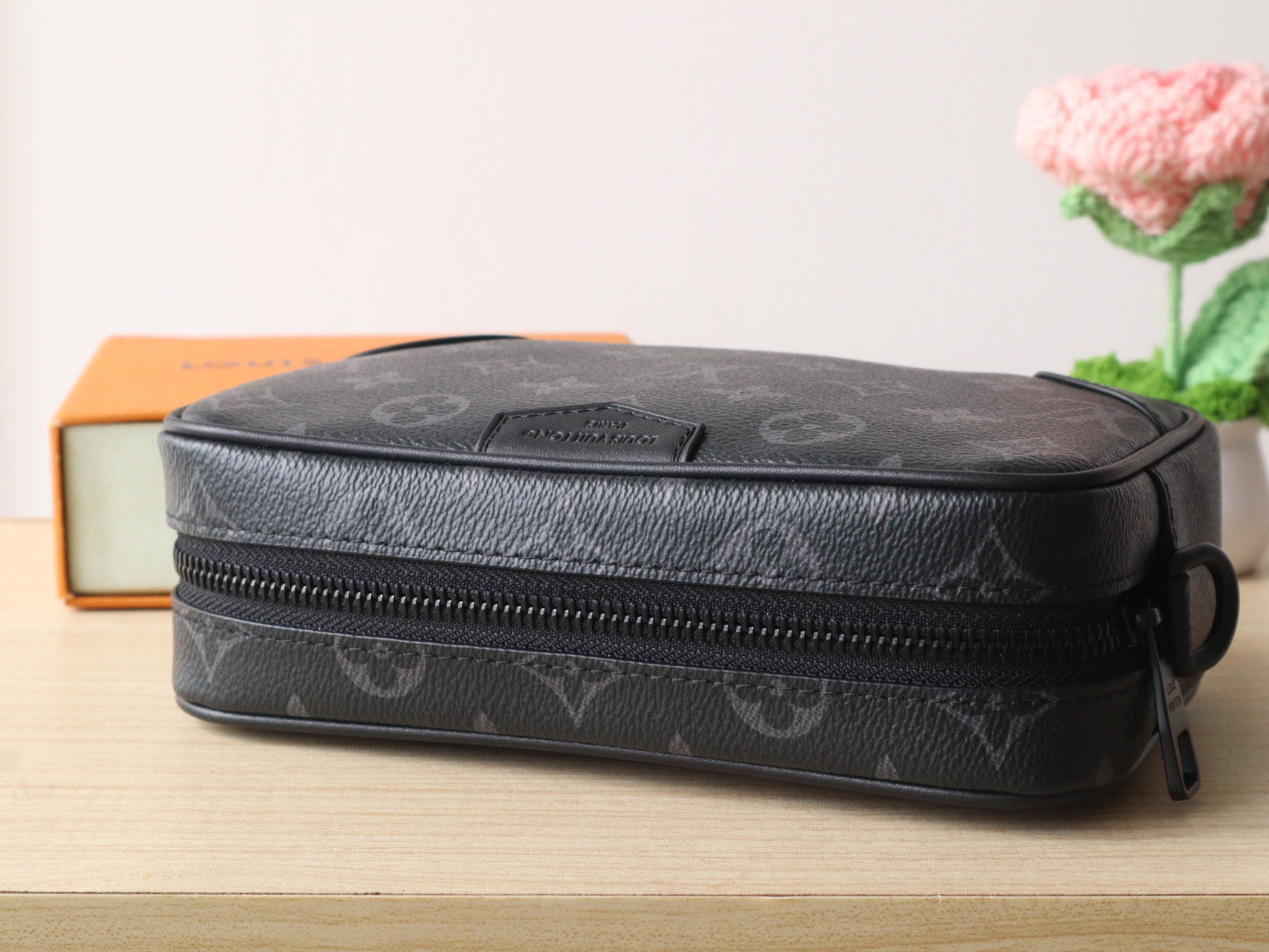 TROCADERO BAG 20 IN BLACK MONOGRAM ECLIPSE CANVAS