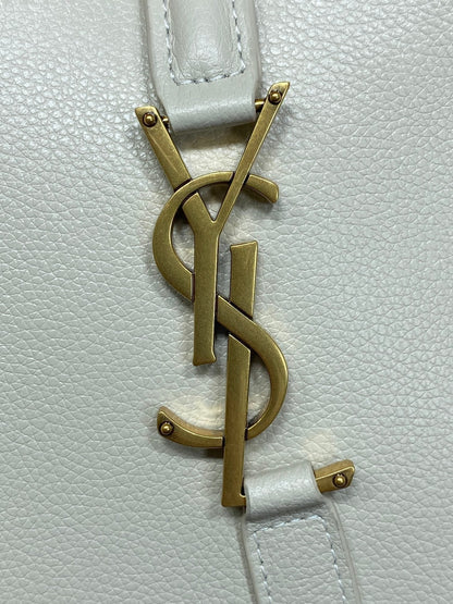 LE 5 À 7 LARGE SUPPLE BAG 31 IN WHITE CALFSKIN