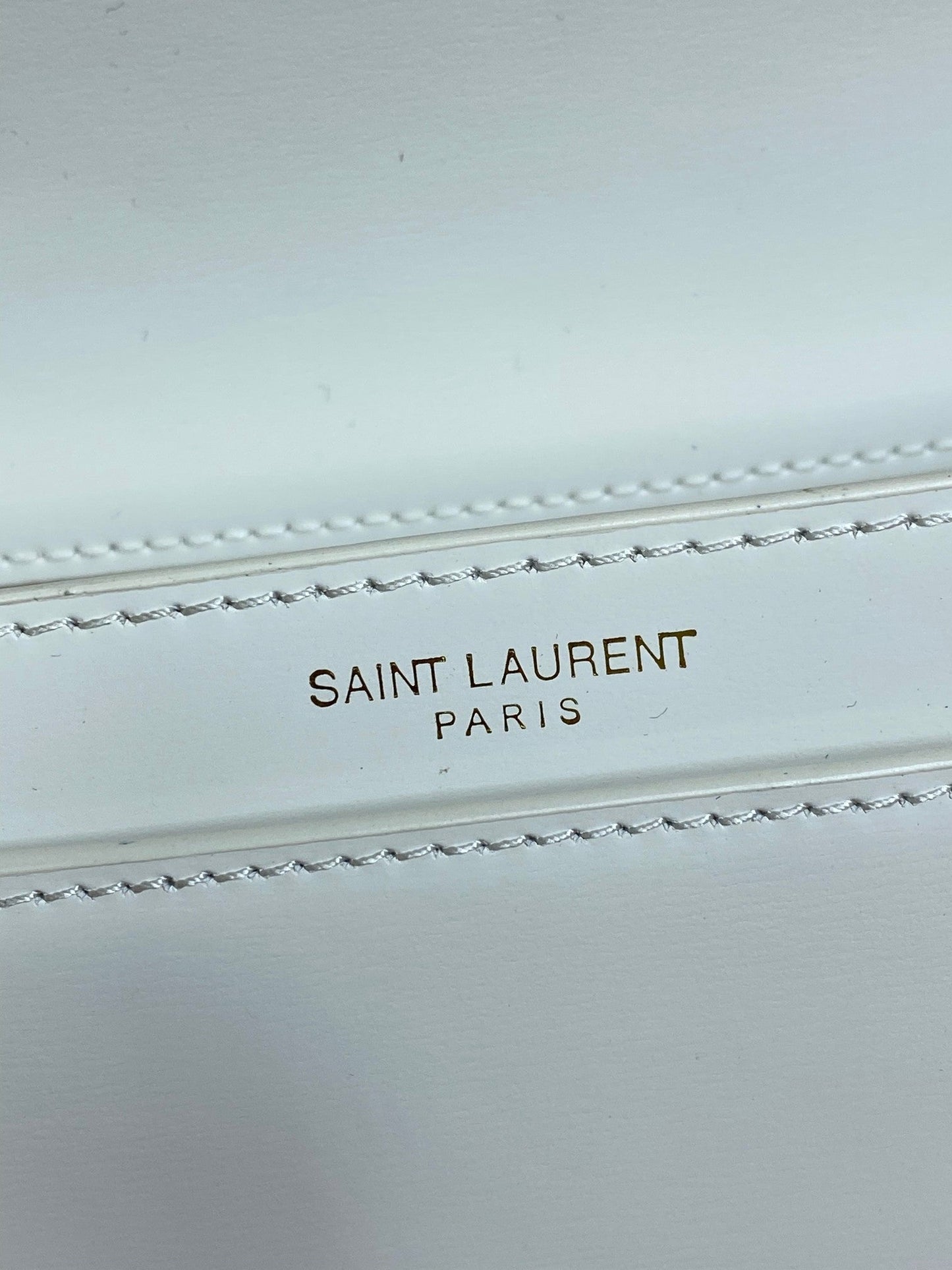 VOLTAIRE IN BOX SHOULDER BAG 21 IN WHITE CALFSKIN GOLD METALLIC