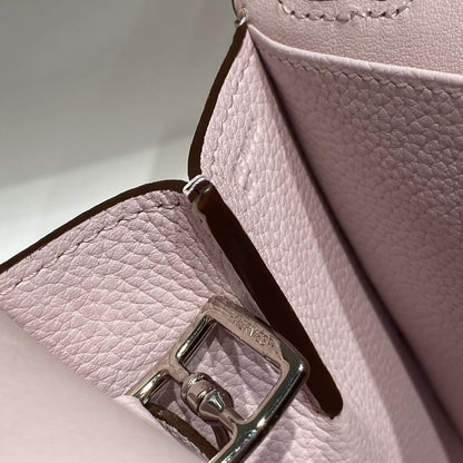HALZAN 25 HANDLE BAG IN BABY PINK GRAINED CALFSKIN