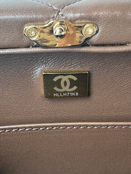 SMALL BOX BAG 18 IN CHOCOLATE LAMBSKIN GOLD HARDWARE