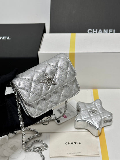 CC MINI 13 FLAP BAG IN SILVER METALLIC LAMBSKIN