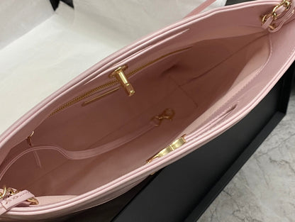 CC SMALL 30 SHOPPING BAG IN LIGHT PINK CALFSKIN