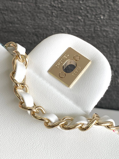 CC MEDIUM 25 FLAP BAG IN WHITE WOOL TWEED