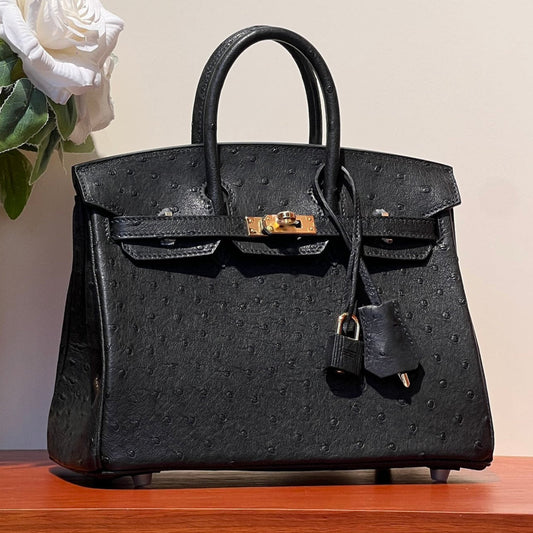 KELLY SELLIER 25 BAG IN BLACK OSTRICH LEATHER WITH GOLD HARDWARE (MADE-TO-ODER)