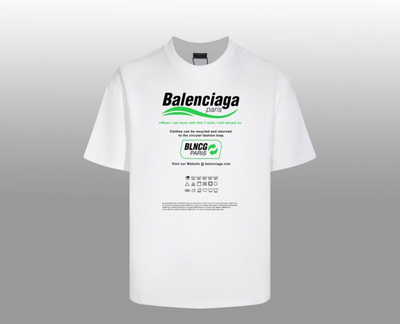 Short-sleeved T-shirt