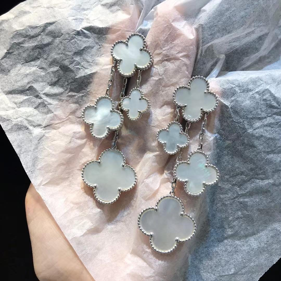 [AURORA]CLOVER EARRINGS WHITE MOP 4 MOTIFS SILVER
